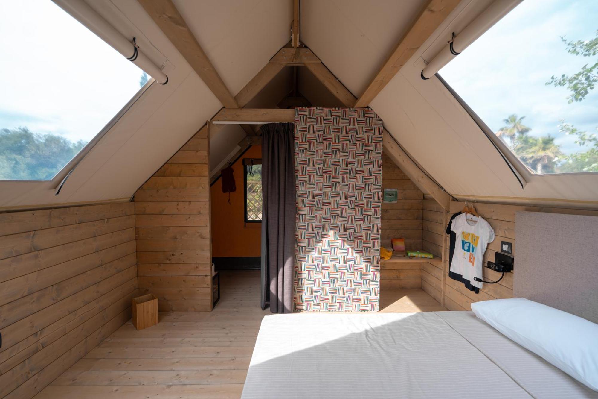 Agriglamping Butterfly House Sardegna Hotel Olmedo Ngoại thất bức ảnh