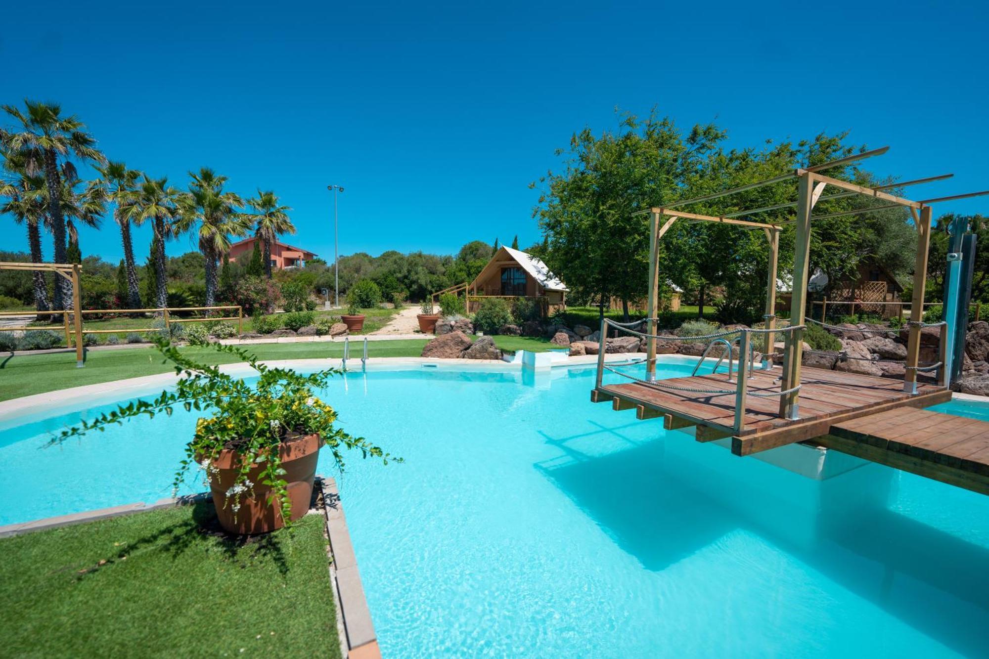 Agriglamping Butterfly House Sardegna Hotel Olmedo Ngoại thất bức ảnh
